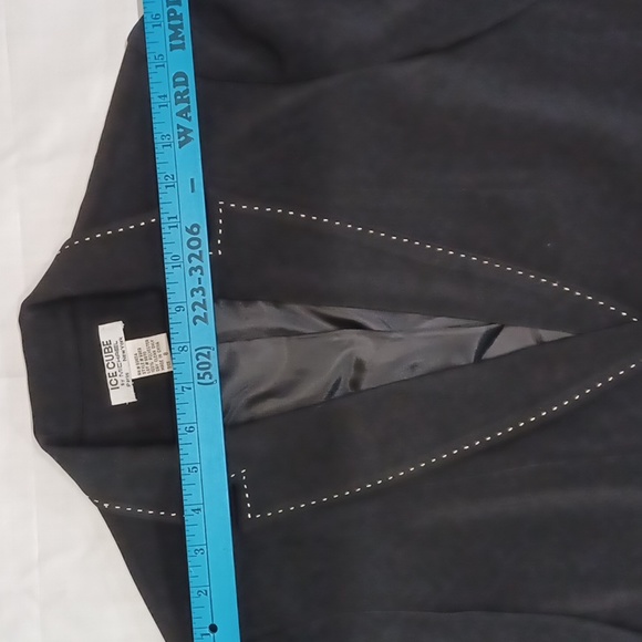 Ice Cube By Michael Black With White top Stitching and Silver Belt Buckle Size 8 - Picture 6 of 15